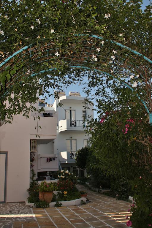 Santa Irene Aparthotel Sougia Exterior foto